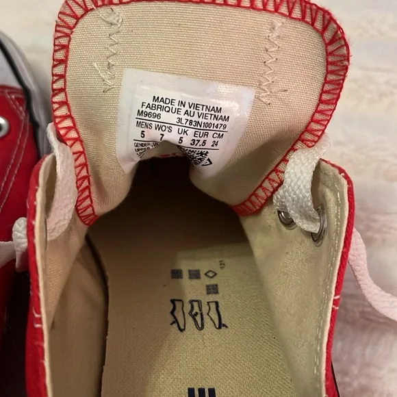 Converse sneakers - Picture 2 of 7